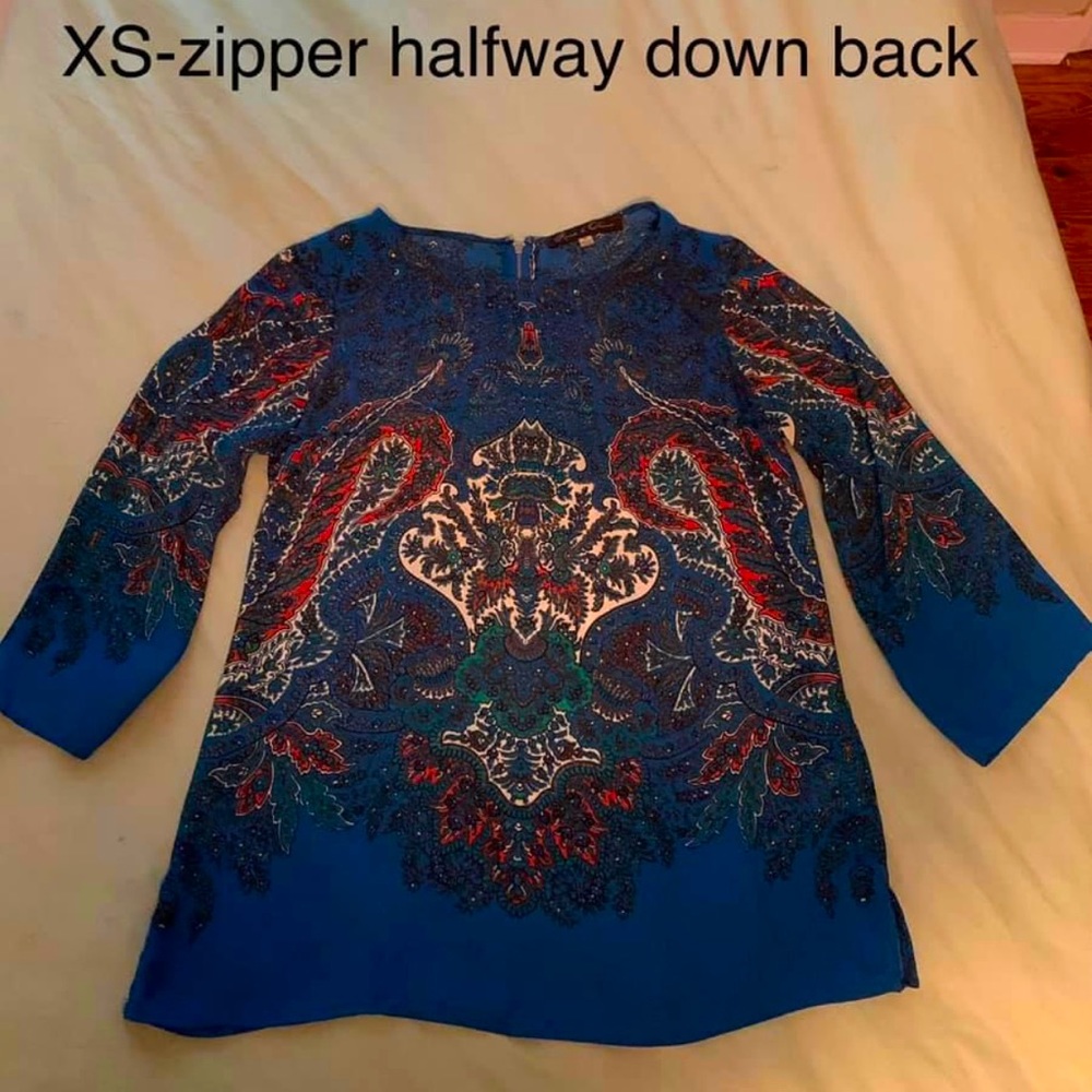 Women’s Paisley Blouse